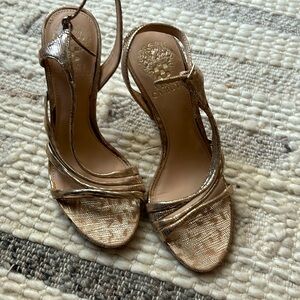 Metallic Heels- NWOT